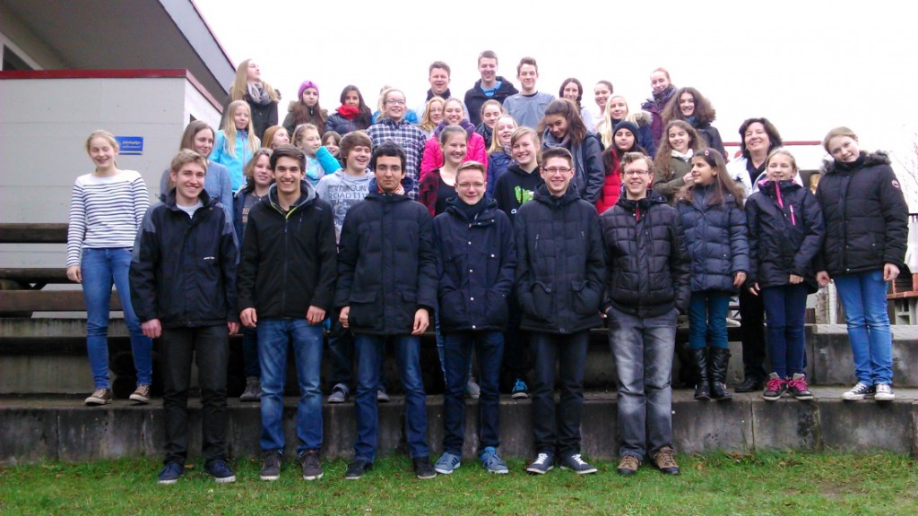 Probentage 2015, vor der Jugendherberge in Bad Driburg mit dem Chor